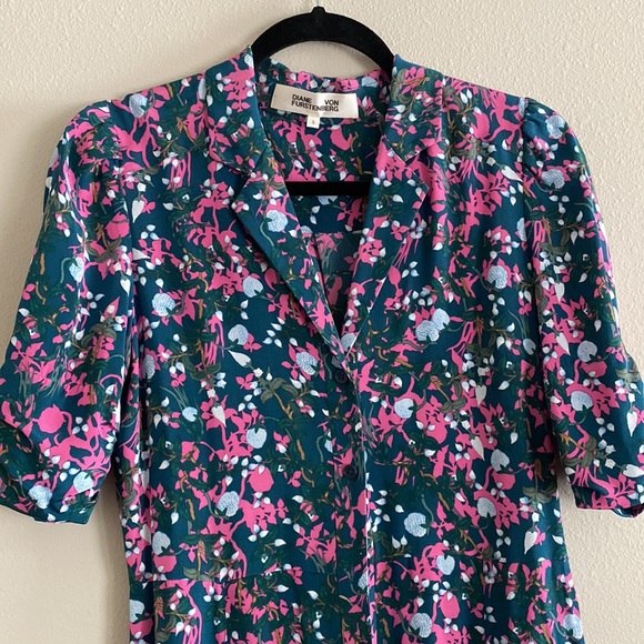 Diane Von Furstenberg Silk Floral dress - Picture 2 of 7